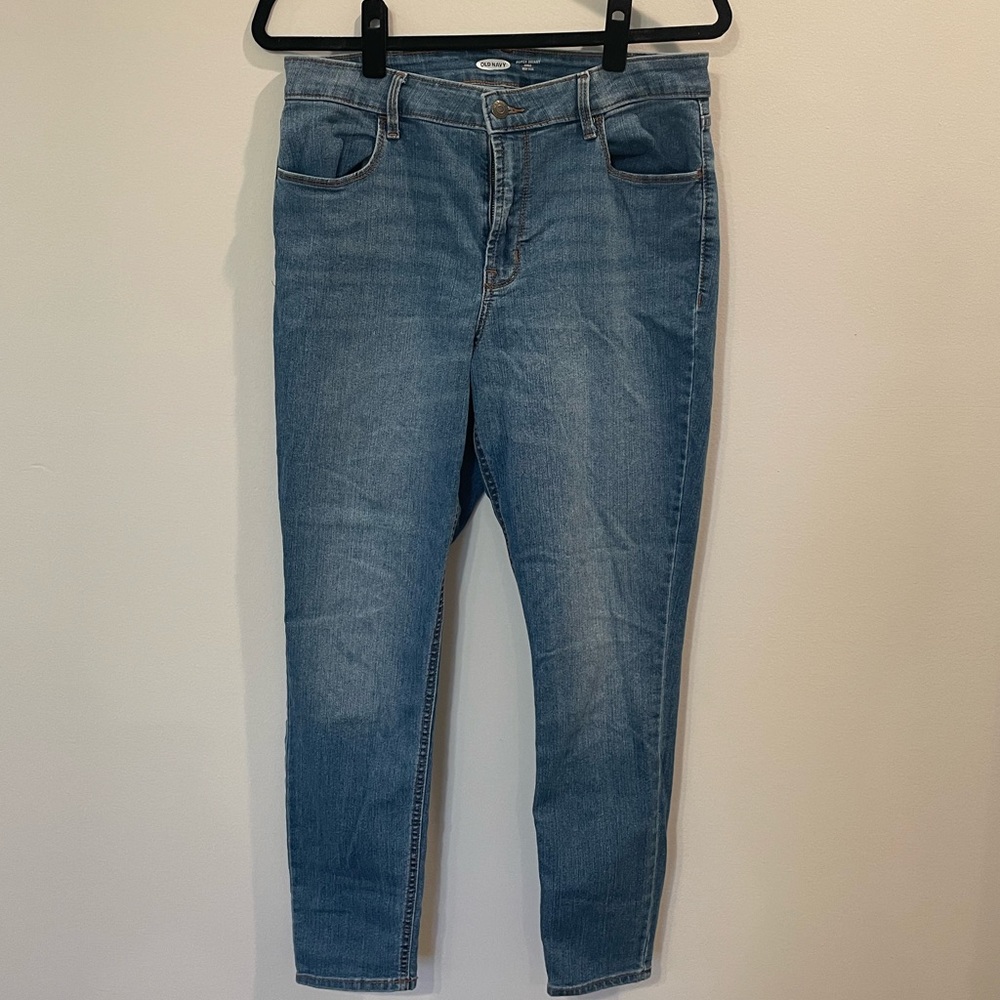 Old Navy Super Skinny Ankle High Rise